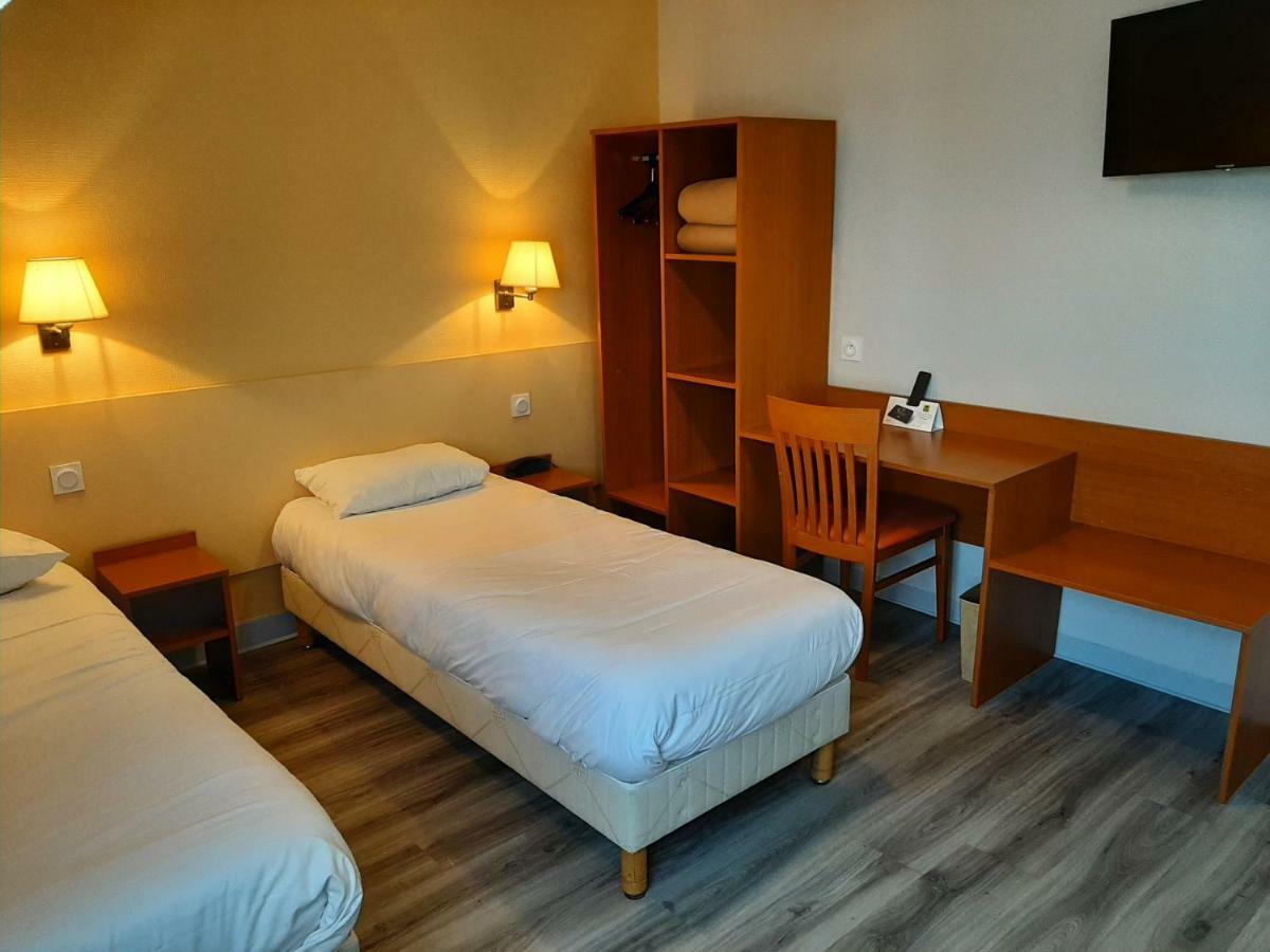 Logis Saint Paul 2* Vivy